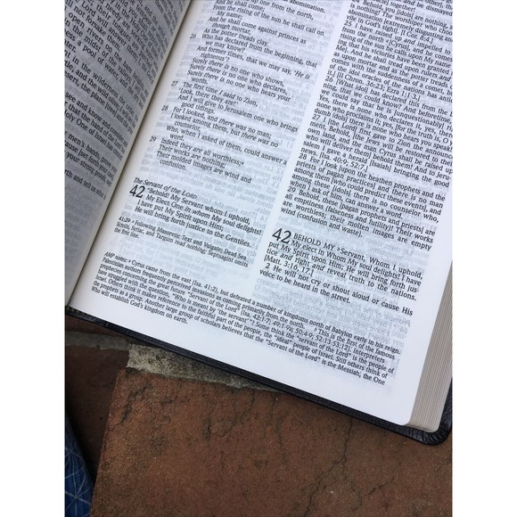 NKJV & Classic Amplified 1987 AMPC Parallel Bible - Black Bonded Leather - Picture 6 of 8